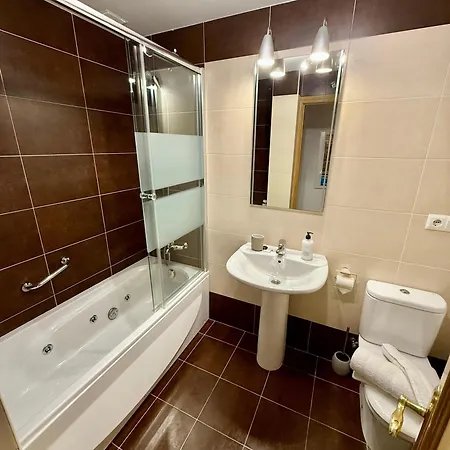 El Mirador De Charas - Vistas - 6 Pax - 2 Banos - Wifi Apartment